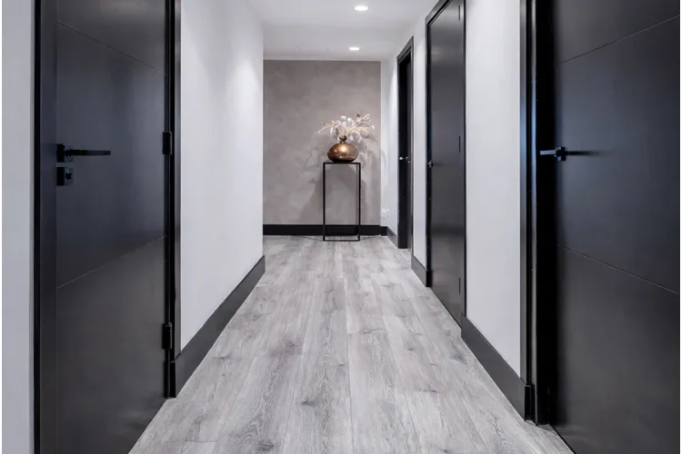 Hygge 1875 White Agate 138х19.1 V4 32кл/AC4 8mm Swiss Krono (ламінат) зображення 2