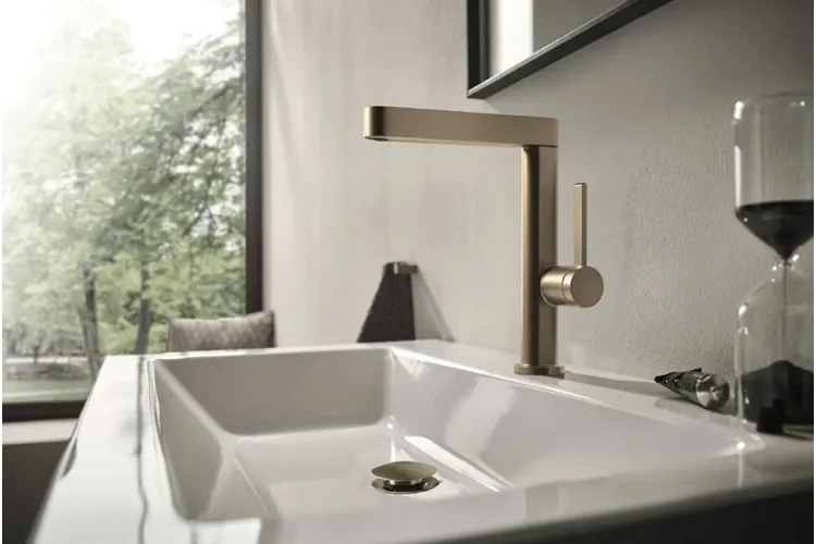 Змішувач Finoris 230 для умивальника з поворотним висувним носиком 2JET і донним клапаном push-open, Brushed Bronze (76063140) image 2