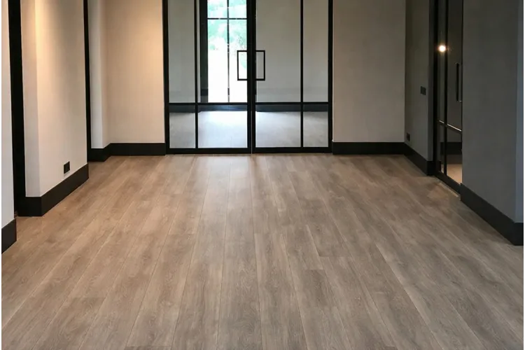 Hygge 1886 Hematite 138х19.1 V4 32кл/AC4 8mm Swiss Krono (ламінат) зображення 2