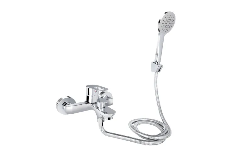 LATWA 006 Змішувач для ванни (з душовим гарнітуром), Chrome image 1